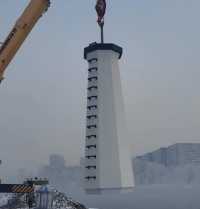 Десятиметровый маяк установили в Красноярске