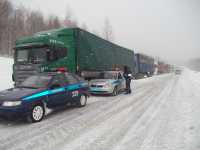 В Хакасии водителей большегрузов попросили никуда не ехать