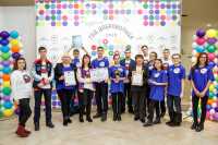 В Хакасии наградили самых активных добровольцев