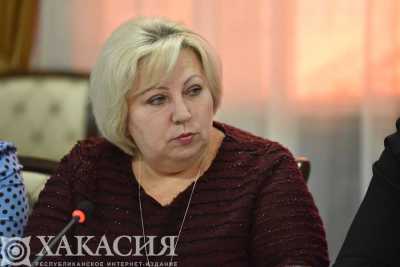 Ирина Ахметова, министр труда и социальной защиты 
