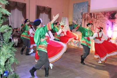 Многонациональная Хакасия дружно отметила Новый год