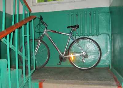 Замерзший студент украл велосипед в Хакасии