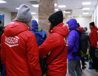 Лыжники юниорской сборной России прибыли в &quot;зимнюю сказку&quot; Вершины Теи