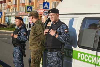 4 автомобиля арестовали за долги у жителей Хакасии