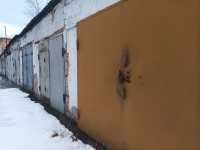 Организатор притона в Саяногорске опустошил гараж незнакомца