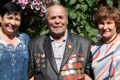 В Хакасии поздравили участников битвы на Курской Дуге