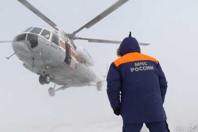 В Хакасии спасли туристов на снегоходах