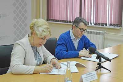 Ректоры Хакасского госуниверситета и ГИТИСа подписали соглашение о сотрудничестве