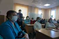Вакцинацию и QR-коды сельчане Хакасии обсудили на площадке «Общественного диалога»