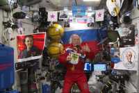 Саяногорск поздравили с борта Международной космической станции