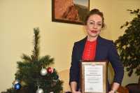 Екатерина Трефилова — отличный организатор здравоохранения. В Усть-Абаканском районе 100 процентов взрослых и детей привиты от гриппа, 87 процентов — от коронавирусной инфекции. 