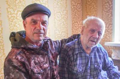В Хакасии начали поздравлять ветеранов с днем Победы