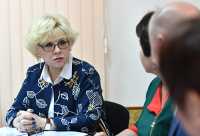 Законопроект о доплате к пенсиям госслужащим представила Светлана Могилина. 