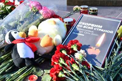 Глава Хакасии выразил соболезнования родным и близким супругов Топоевых
