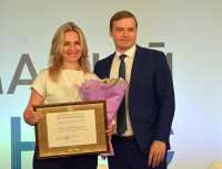 В числе награждённых предпринимателей и Анжелика Чечумаева, учредитель ООО «Гамма». 