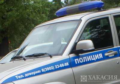 В Саяногорске сотрудник автомойки отметил увольнение на украденные деньги