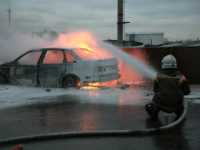 В Хакасии горели машина и квартира