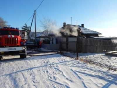 В Черногорске пожарные спасли дом