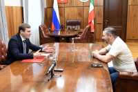 Валентин Коновалов встретился с главой Шира, участвующим в СВО