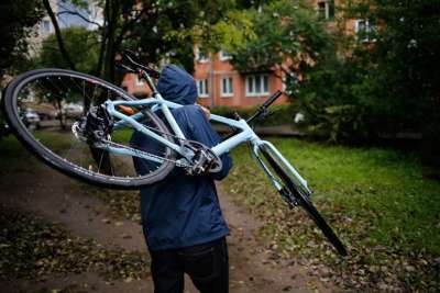В Черногорске подросток попался на краже велосипеда