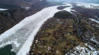 Уровень воды на реке Абакан снижается