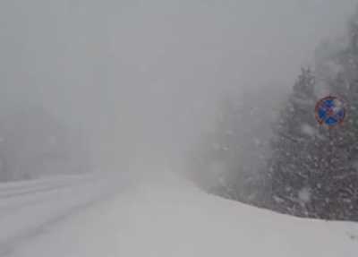 Участок трассы Абакан — Красноярск завалило снегом