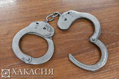 По подозрению в развратных действиях полицейскими Хакасии задержан мужчина из Татарстана