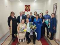 Семейные долгожители: в Саяногорске супруги отпраздновали золотой юбилей