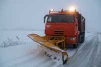 В Хакасии все выходные дороги чистили от снега