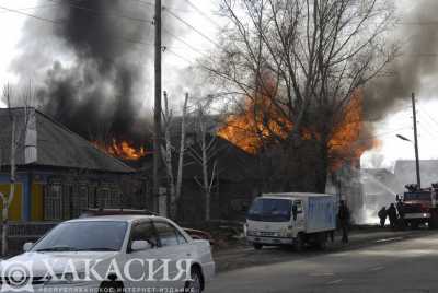 Пятничную баньку омрачил пожар в Усть-Абакане