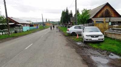 В Хакасии УАЗ протаранил две иномарки