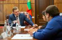 Глава Хакасии провел рабочую встречу с представителями Минсельхоза РФ