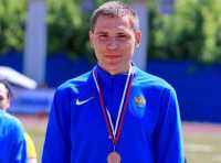 Артем Попов установил рекорд в беге на пять километров