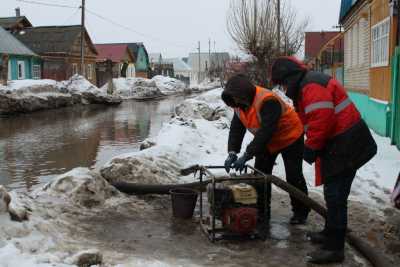 Жителям Хакасии рассказали, как спасти имущество от талых вод