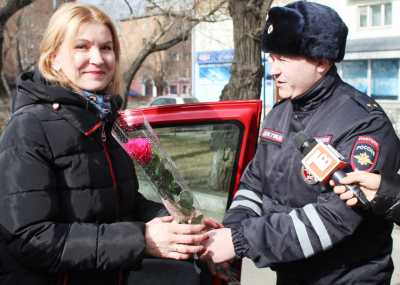 В Хакасии дорожные полицейские останавливали только женщин