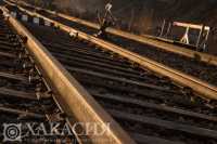 На железнодорожном перегоне в Хакасии смертельно травмирован человек