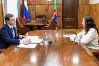 Председатель Госкомцифры Хакасии доложила главе республики о работе комитета