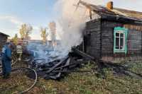 В Таштыпском районе мужчина спас из горящего дома свою сестру