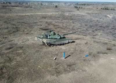 Российские танкисты готовятся к уничтожению техники западного производства