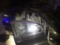 На ходу: пассажир выпал из машины в Хакасии