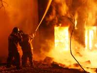 В Хакасии 30 пожарных более 3 часов тушили частную ферму