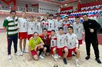 Абаканские футболисты завоевали серебро открытого кубка Новосибирска