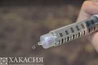 Министр здравоохранения Хакасии: &quot;Из-за вакцины не болеют&quot;