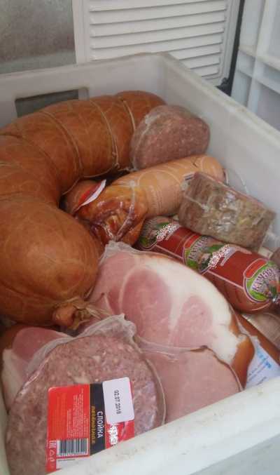 В Абакане сняли с продажи 120 килограммов колбасы