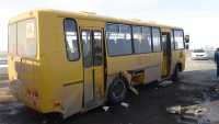 В ДТП со школьным автобусом на трассе в Хакасии пострадали люди