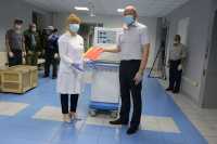 РУСАЛ подарил саяногорской больнице современный аппарат ИВЛ
