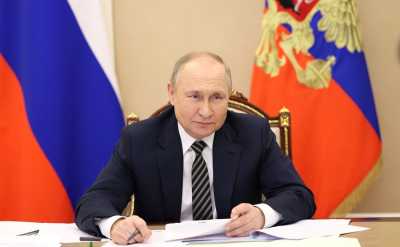 Президент России поздравит в августе 24 жителя Хакасии