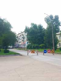 В Черногорске перекрыли улицу из-за ремонта