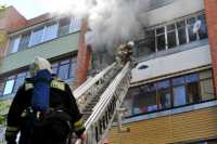 Правительство России запретило использовать открытый огонь и курить на балконах