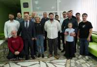 В Хакасии почётным донорам вручили удостоверения
